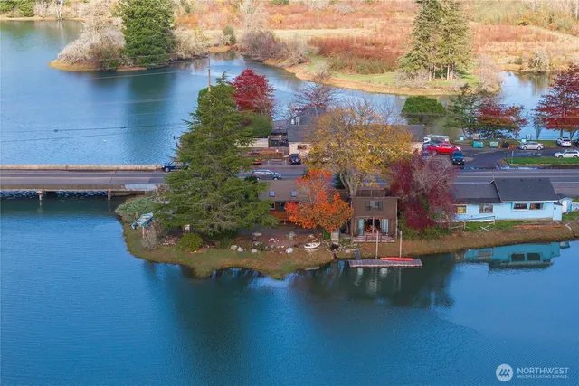 $635,000 | 5025 Mud Bay Road Northwest, Olympia, WA 98502