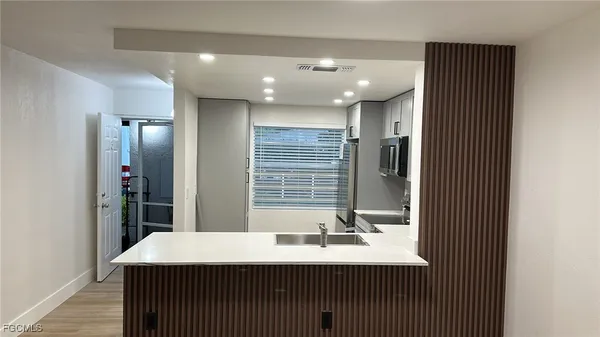 $1,450 | 2828 Jackson Street, Unit I3, Fort Myers, FL 33901