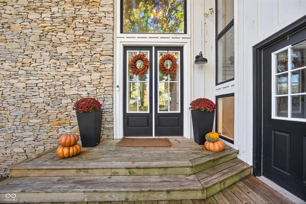 $625,000 | 9428 South Harbour Pointe Drive, Bloomington, IN 47401