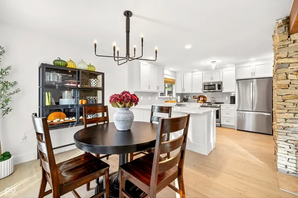 $625,000 | 9428 South Harbour Pointe Drive, Bloomington, IN 47401