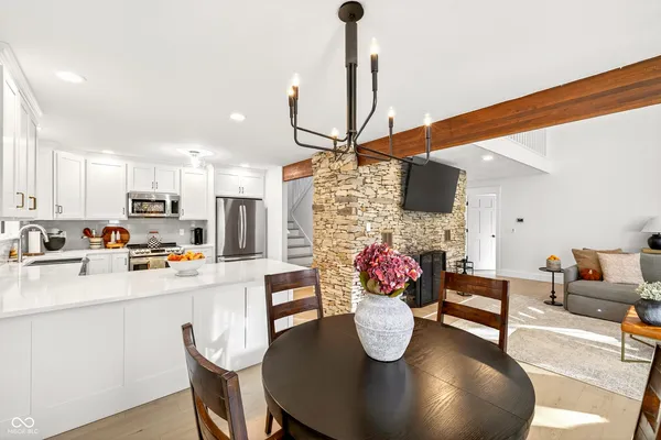 $625,000 | 9428 South Harbour Pointe Drive, Bloomington, IN 47401