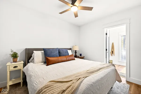 $625,000 | 9428 South Harbour Pointe Drive, Bloomington, IN 47401