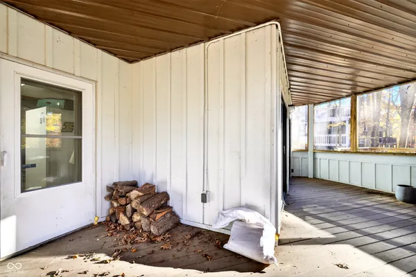 $625,000 | 9428 South Harbour Pointe Drive, Bloomington, IN 47401