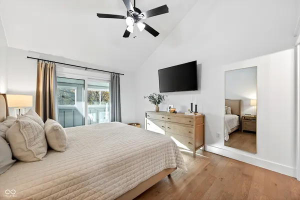 $625,000 | 9428 South Harbour Pointe Drive, Bloomington, IN 47401