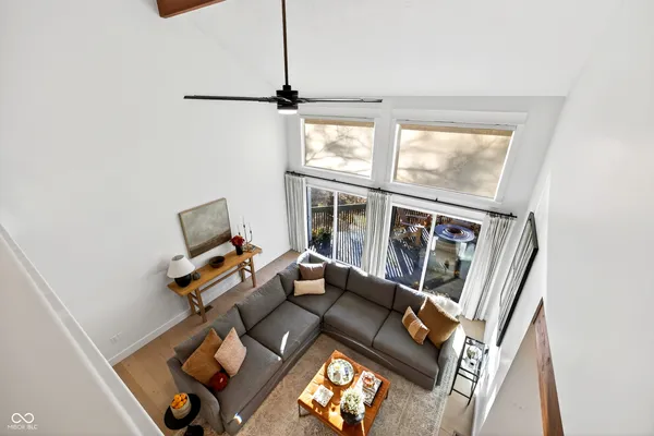 $625,000 | 9428 South Harbour Pointe Drive, Bloomington, IN 47401