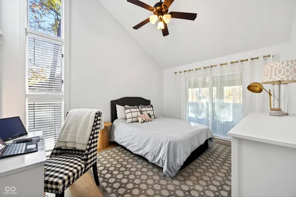 $625,000 | 9428 South Harbour Pointe Drive, Bloomington, IN 47401