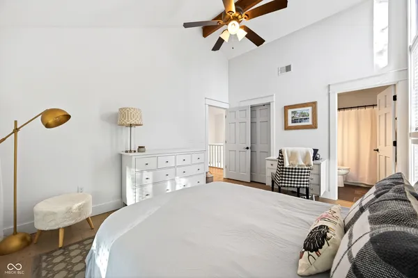 $625,000 | 9428 South Harbour Pointe Drive, Bloomington, IN 47401