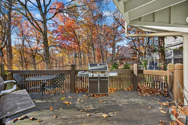 $625,000 | 9428 South Harbour Pointe Drive, Bloomington, IN 47401