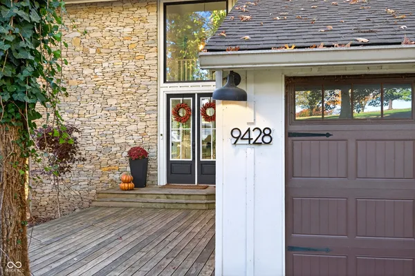 $625,000 | 9428 South Harbour Pointe Drive, Bloomington, IN 47401