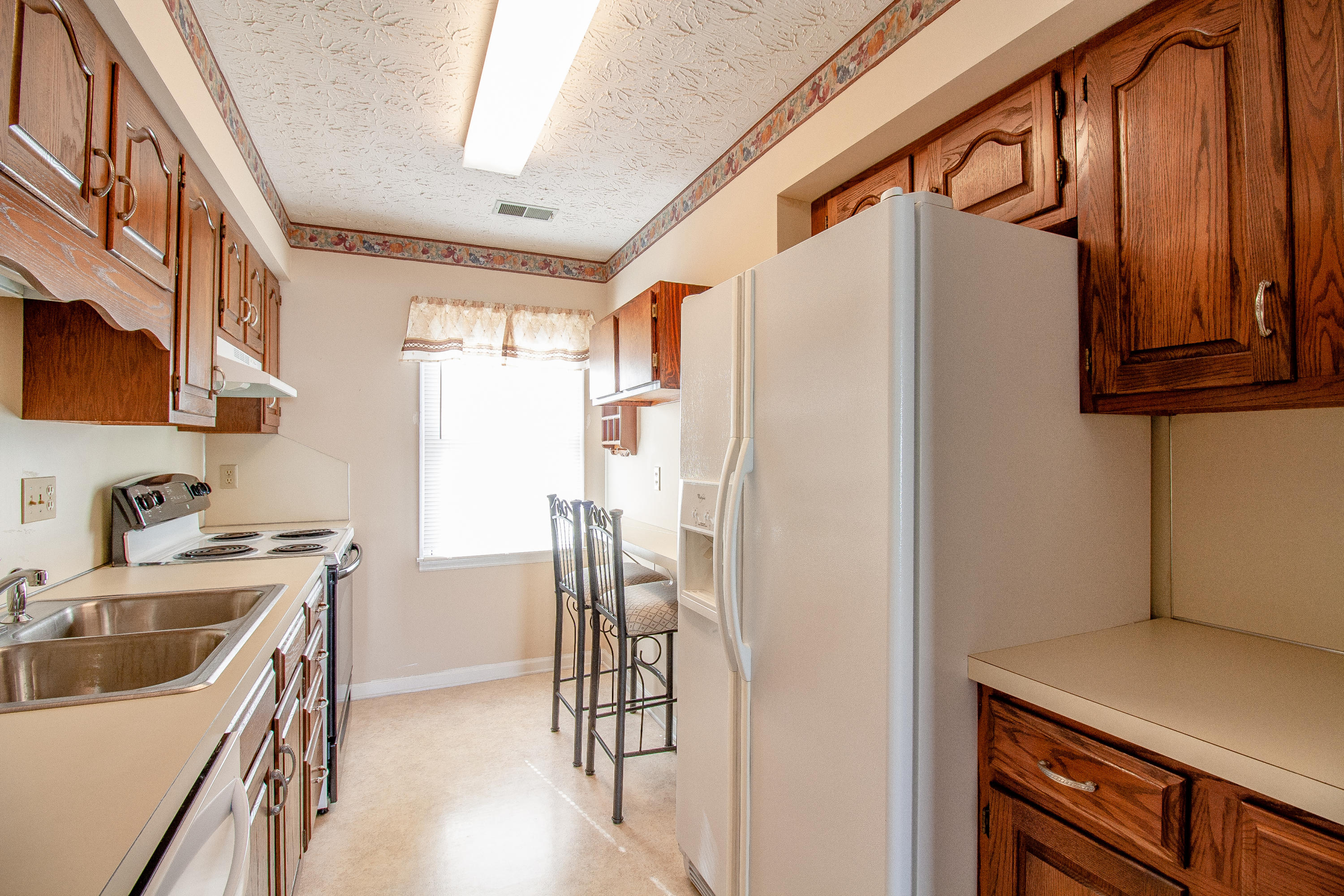 1268 Konnarock Road, Unit 1268 Kingsport, TN 37664 - Photo 8 of 23 IMG_9068