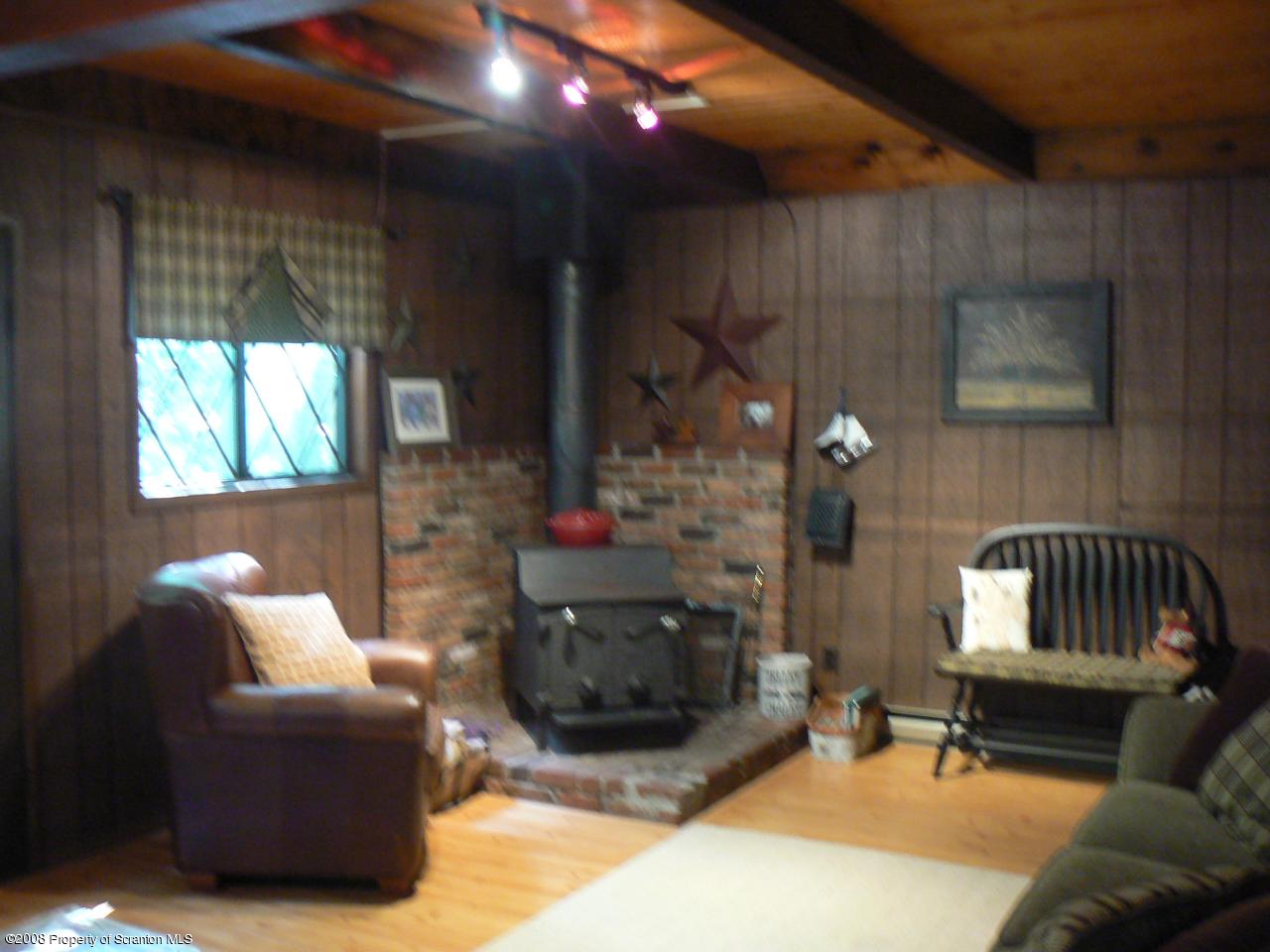 3309 Northgate Road Lake Ariel, PA 18436 - Photo 4 of 12 Gallery Image 4