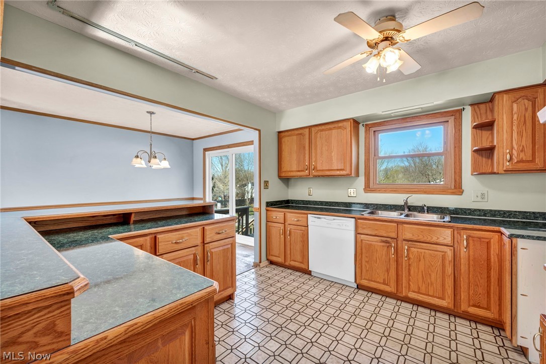 4795 Fishcreek Road Stow, OH 44224 - Photo 8 of 48 Gallery Image 8