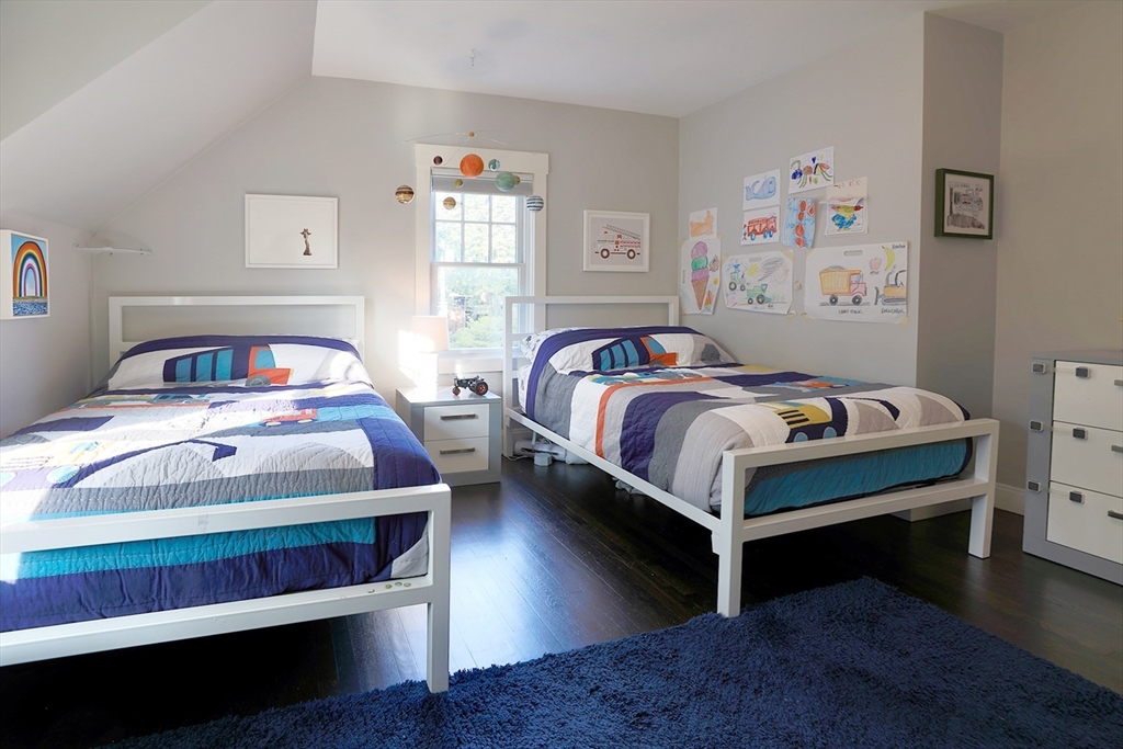 15 Littles Point Road Swampscott, MA 01907 - Photo 21 of 41 Gallery Image 21