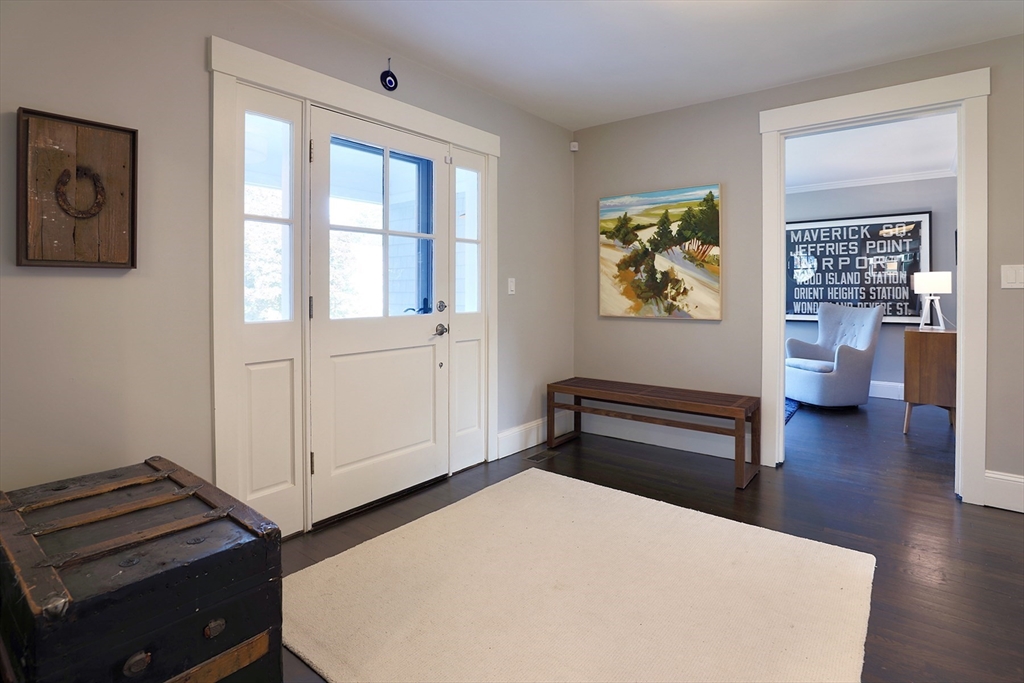 15 Littles Point Road Swampscott, MA 01907 - Photo 4 of 41 Gallery Image 4