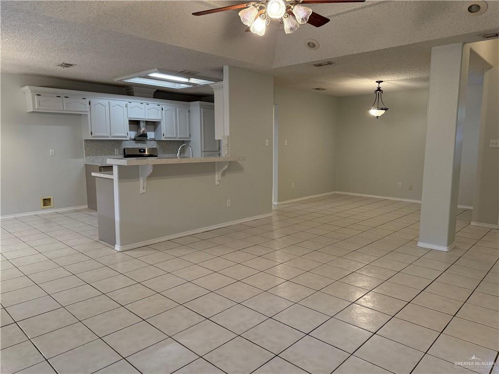 2517 Emory Avenue, Unit 60 McAllen, TX 78504 - Photo 2 of 12 a view of cabinets and window