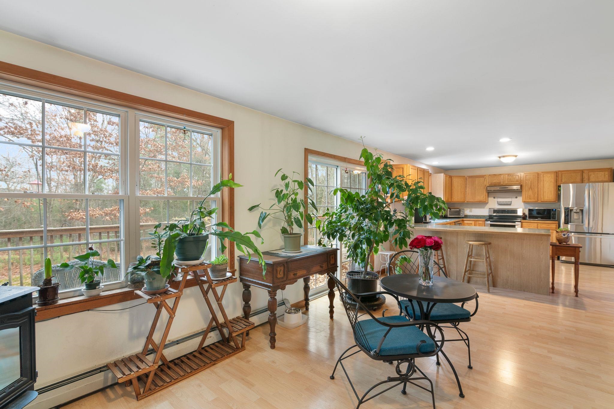 49 Whitetail Drive Vernon, VT 05354 - Photo 11 of 40