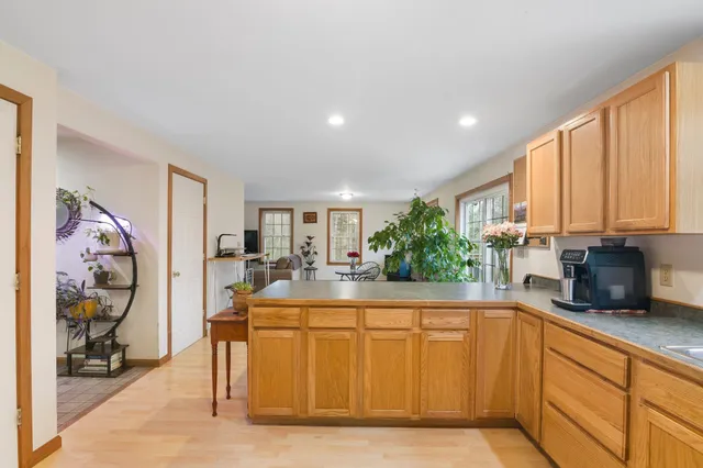 $389,000 | 49 Whitetail Drive, Vernon, VT 05354