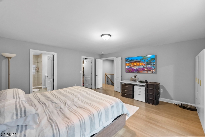 64 Halina Lane Butler, NJ 07405 - Photo 17 of 50