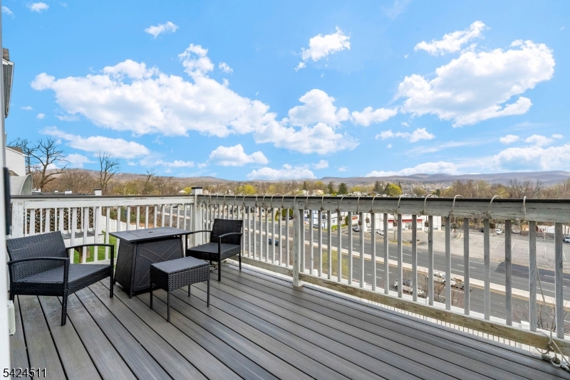 64 Halina Lane Butler, NJ 07405 - Photo 40 of 50