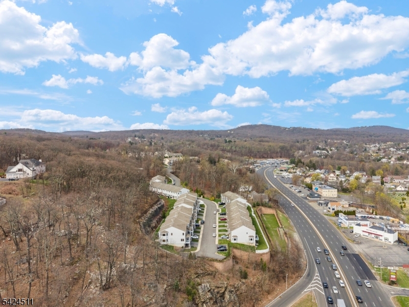 64 Halina Lane Butler, NJ 07405 - Photo 45 of 50