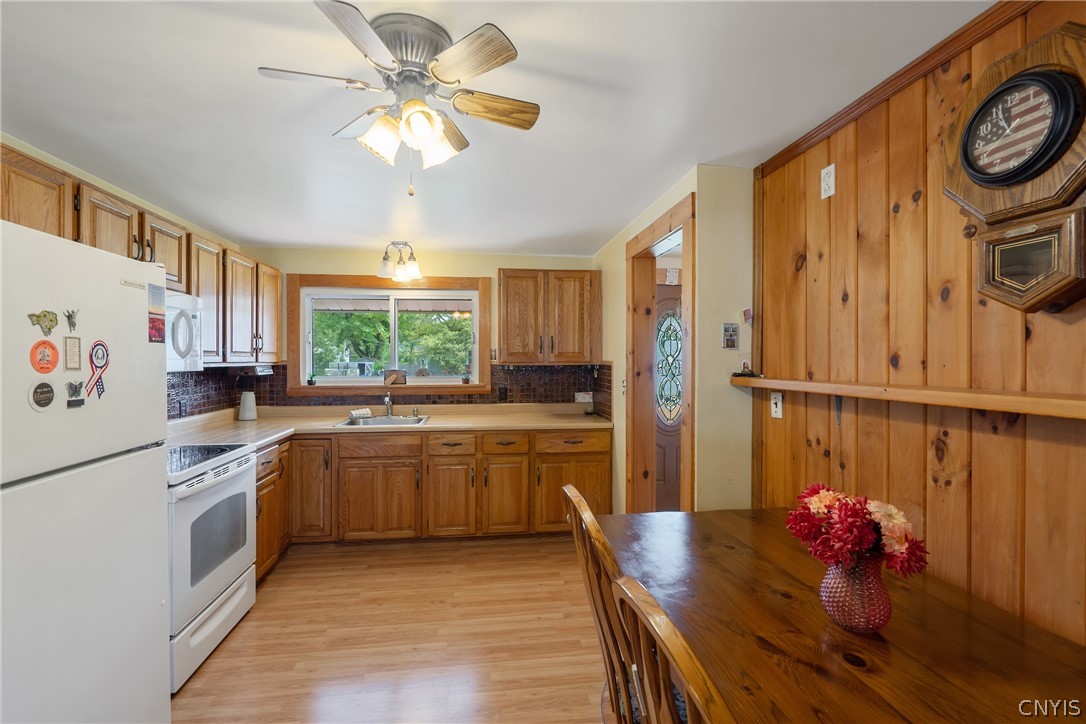 9 Cardinal Path Liverpool, NY 13090 - Photo 13 of 40 Gallery Image 13