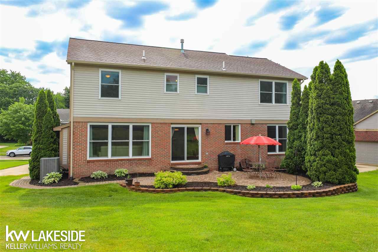 2818 Long Meadow Lane Rochester, MI 48307 - Photo 41 of 45 50045489-40.JPG