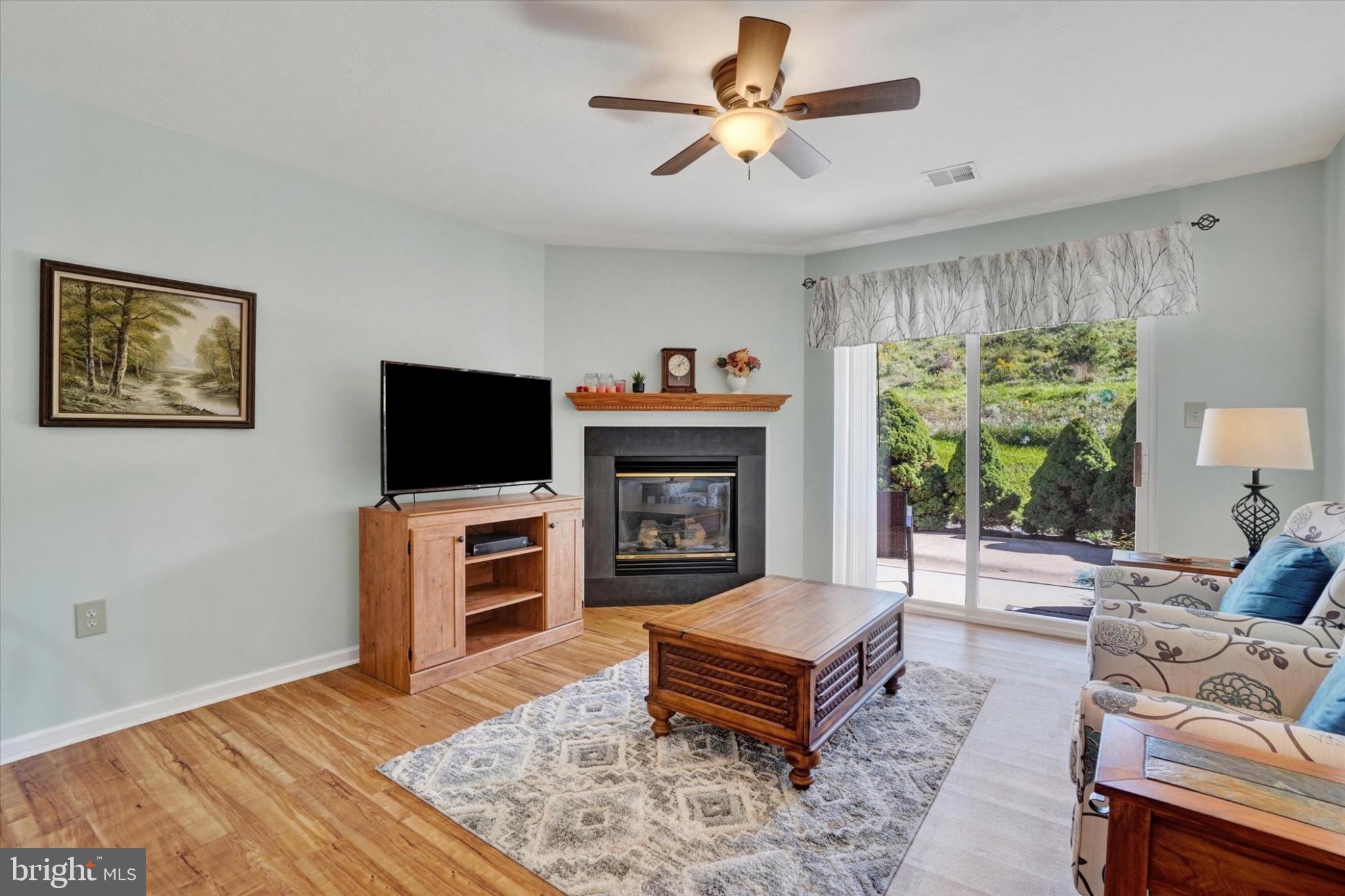 7076 Seneca Ridge Drive York, PA 17403 - Photo 11 of 28 Gallery Image 11