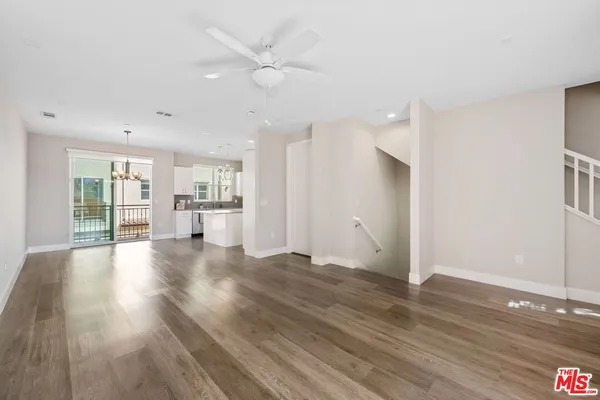 $6,695 | 4412 Paxton Place, Calabasas, CA 91302