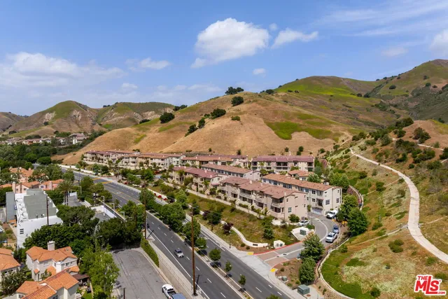 $5,950 | 4412 Paxton Place, Calabasas, CA 91302