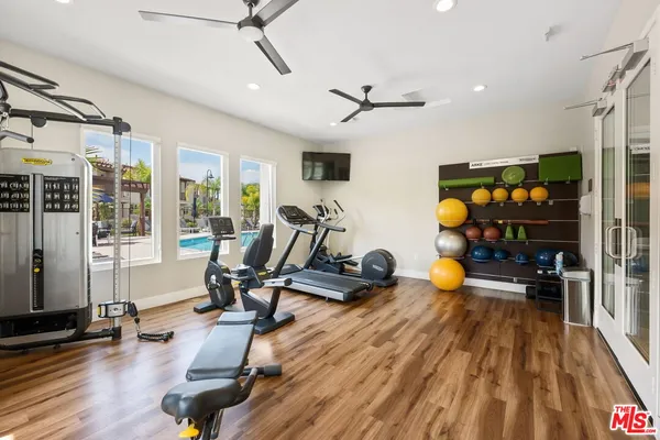 $6,695 | 4412 Paxton Place, Calabasas, CA 91302