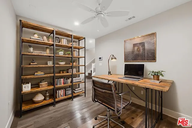 $5,950 | 4412 Paxton Place, Calabasas, CA 91302