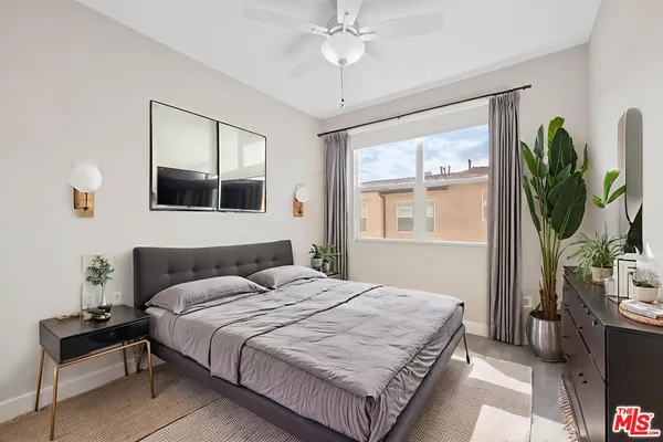 $6,695 | 4412 Paxton Place, Calabasas, CA 91302