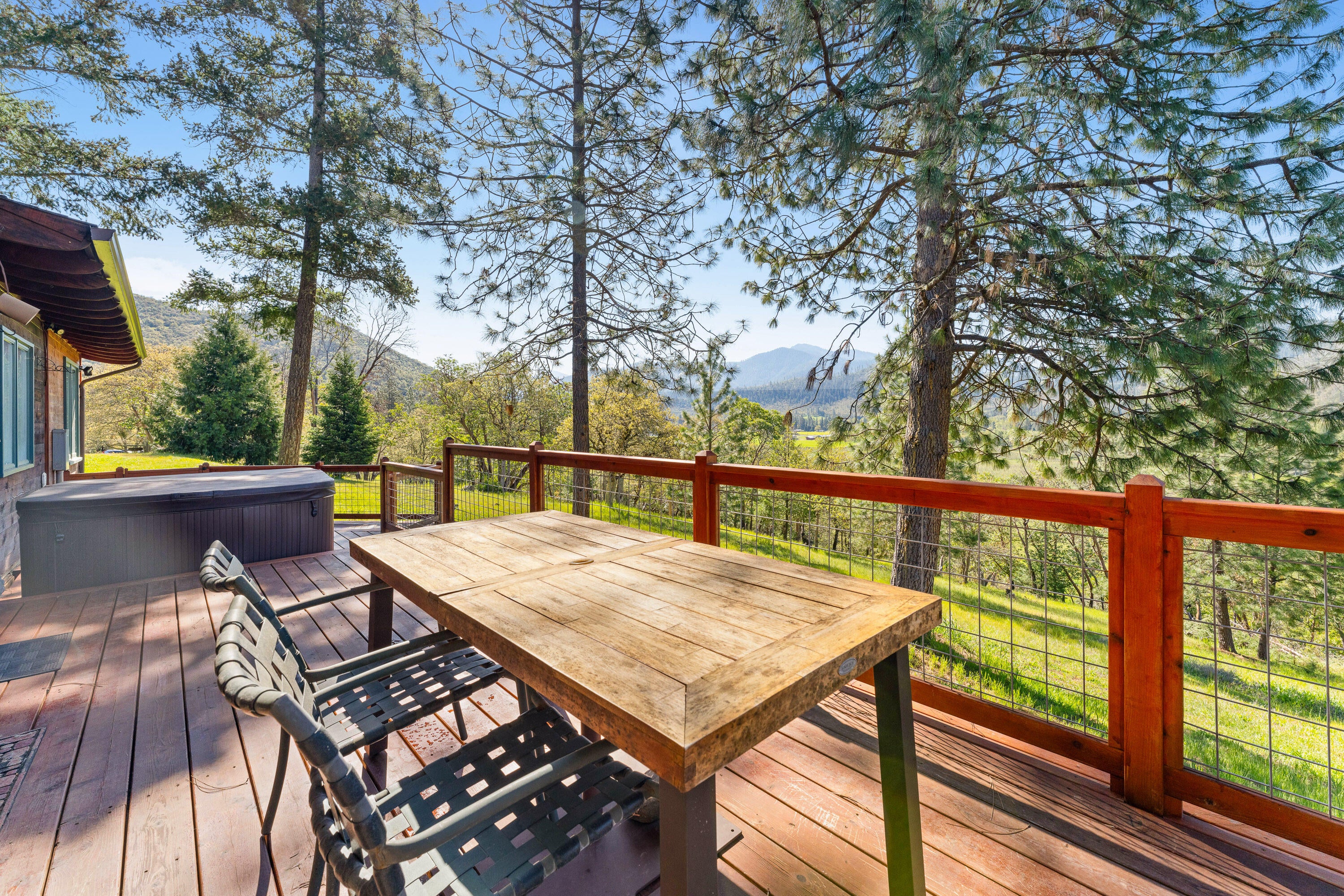 17110 North Applegate Road Grants Pass, OR 97527 - Photo 19 of 31 EXT (8 of 10)
