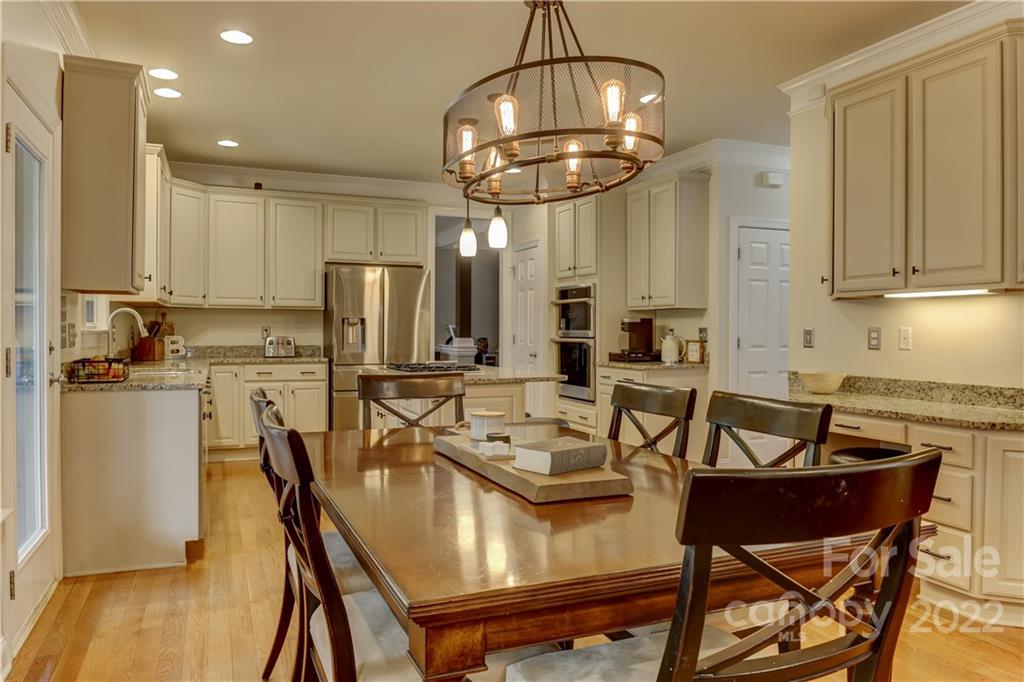 16627 Turtle Point Road Charlotte, NC 28278 - Photo 14 of 48 Gallery Image 14
