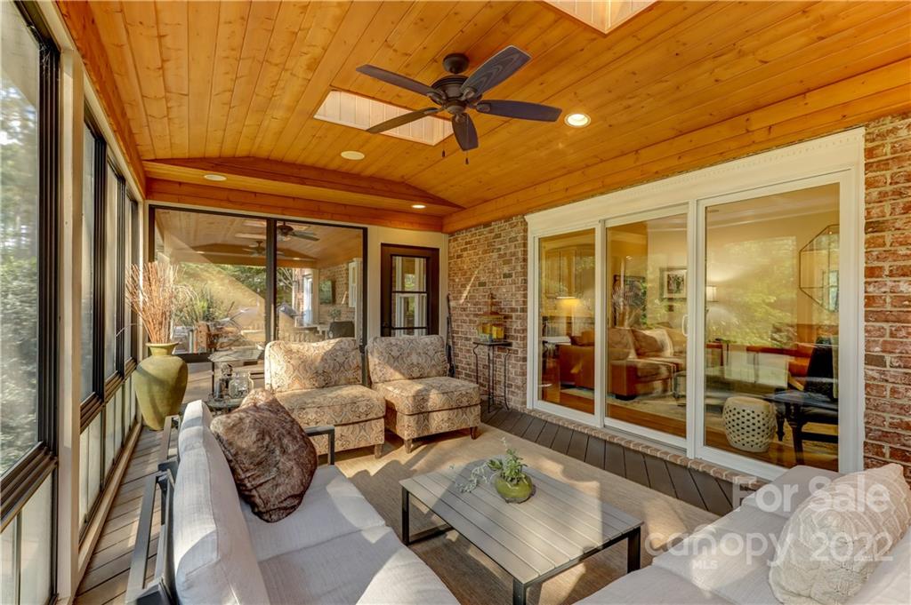 16627 Turtle Point Road Charlotte, NC 28278 - Photo 17 of 48 Gallery Image 17