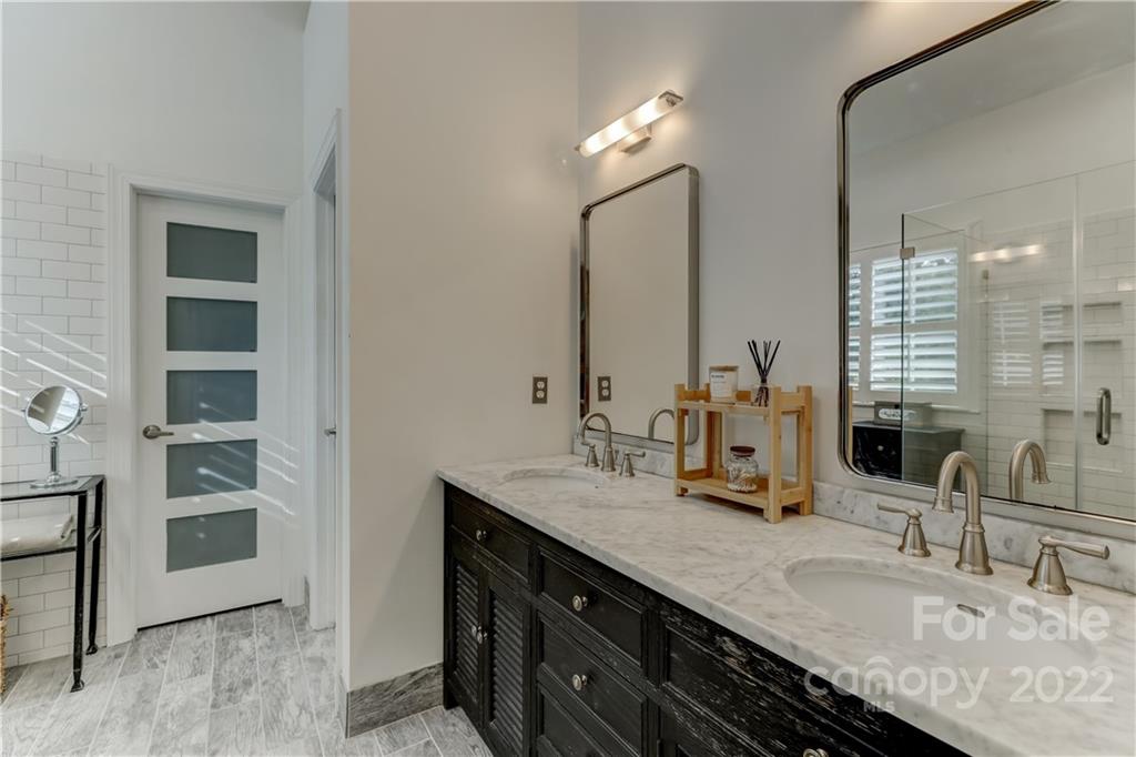 16627 Turtle Point Road Charlotte, NC 28278 - Photo 25 of 48 Gallery Image 25