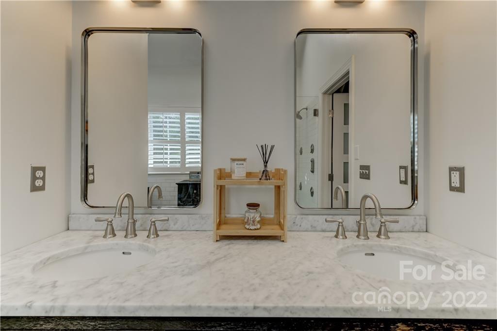 16627 Turtle Point Road Charlotte, NC 28278 - Photo 26 of 48 Gallery Image 26