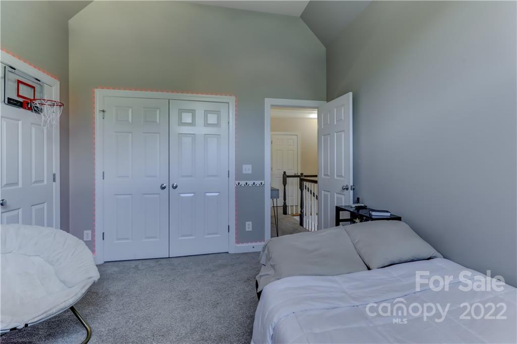 16627 Turtle Point Road Charlotte, NC 28278 - Photo 31 of 48 Gallery Image 31