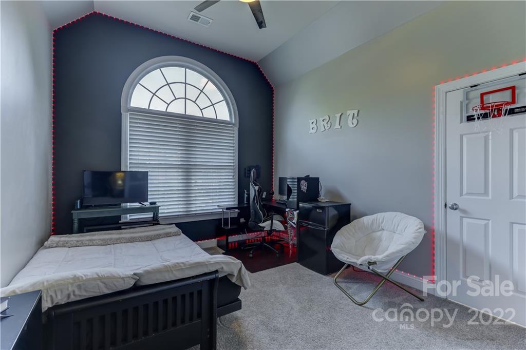16627 Turtle Point Road Charlotte, NC 28278 - Photo 32 of 48 Gallery Image 32