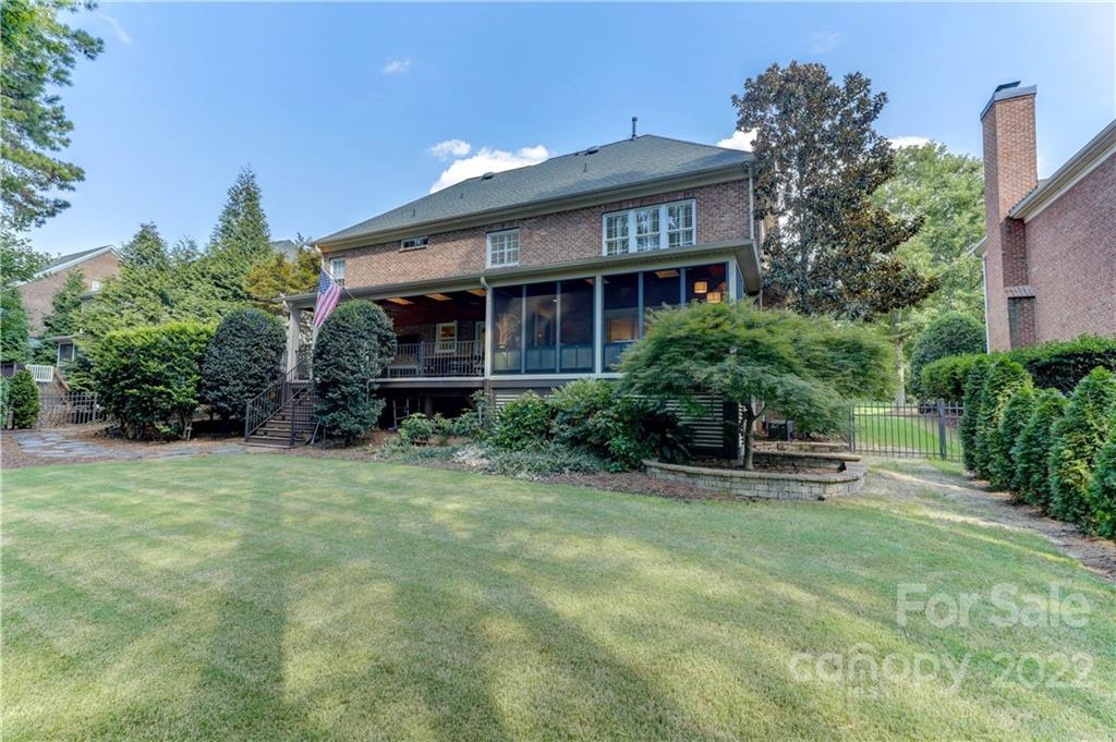 16627 Turtle Point Road Charlotte, NC 28278 - Photo 40 of 48 Gallery Image 40