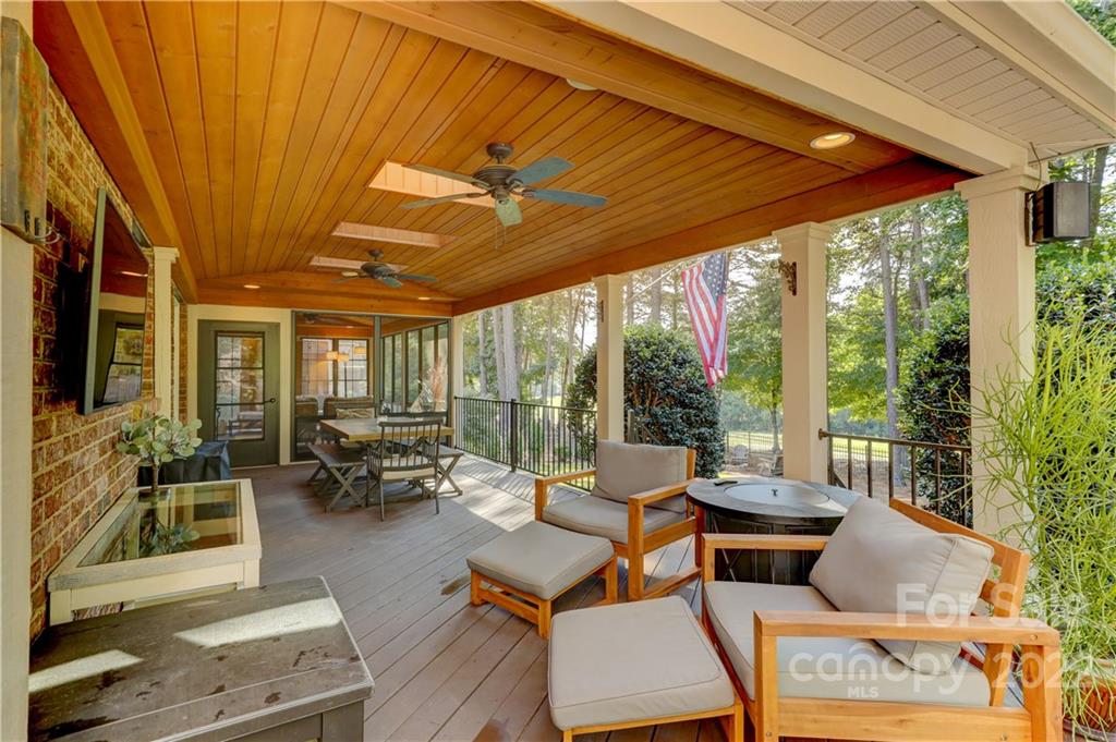 16627 Turtle Point Road Charlotte, NC 28278 - Photo 44 of 48 Gallery Image 44