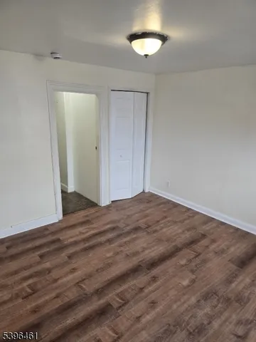 $2,000 | 310 East Jersey Street, Elizabeth Port, NJ 07206