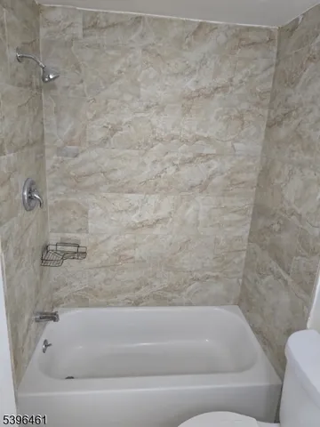 $2,000 | 310 East Jersey Street, Elizabeth Port, NJ 07206