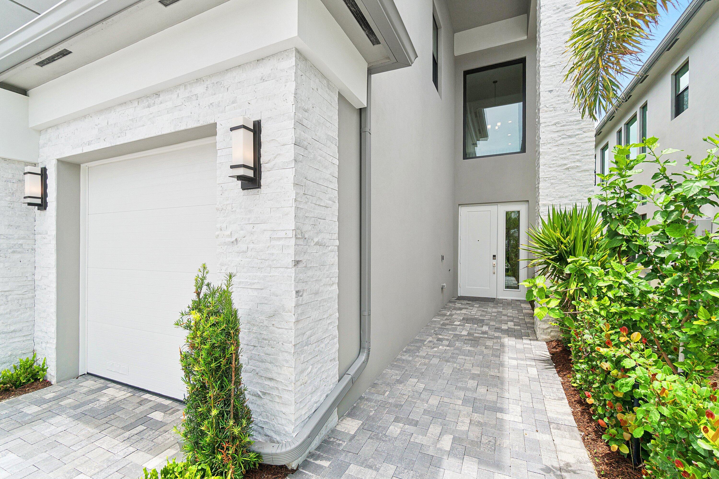 9241 Sunflower Mdw Road Boca Raton, FL 33434 - Photo 4 of 47 004-9241SunflowerMeadowRoad-BocaRaton-FL