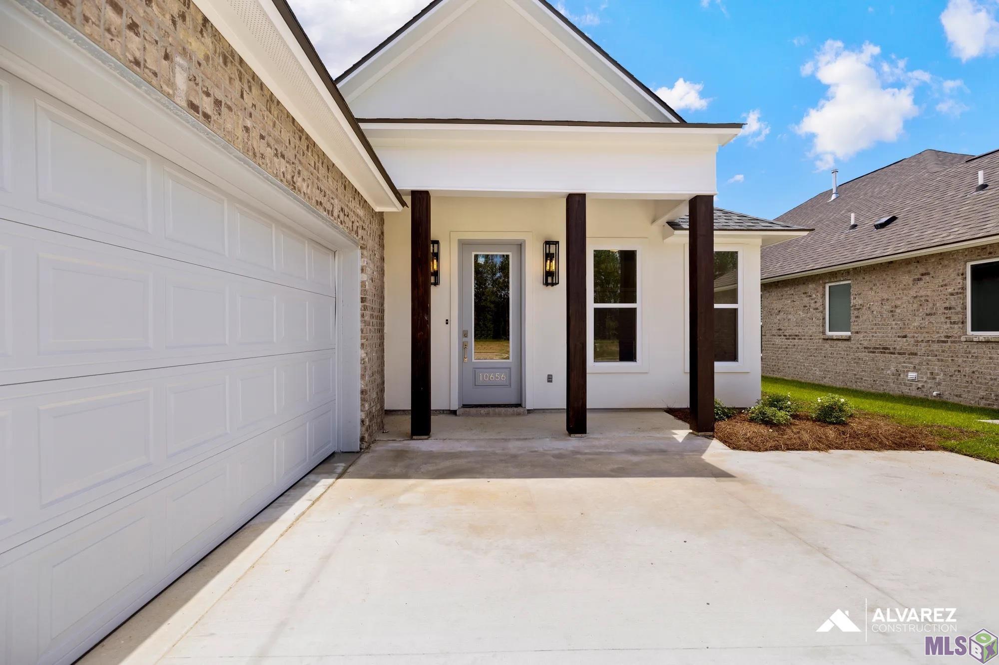 10656 Deric Avenue Denham Springs, LA 70726 - Photo 1 of 24