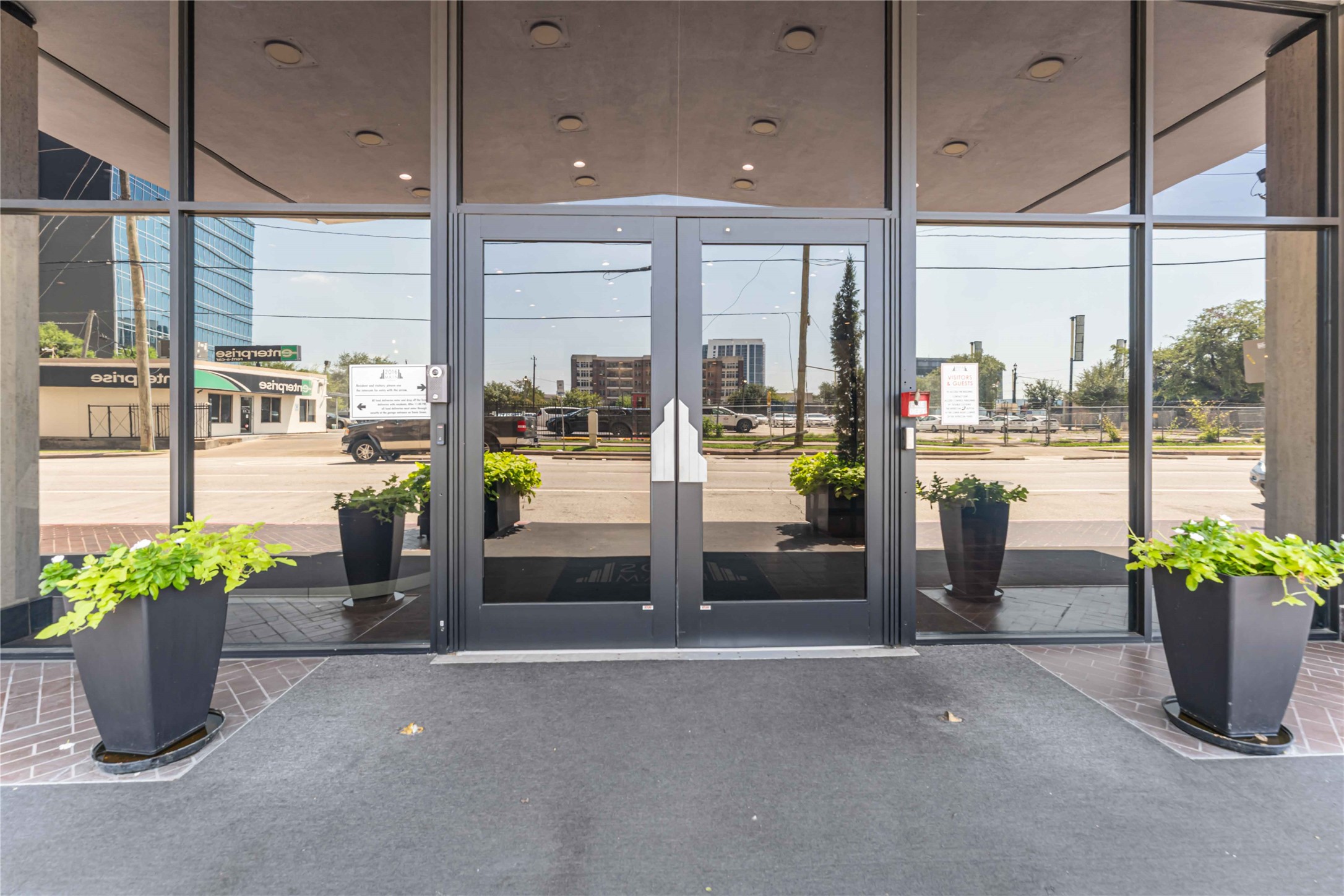 2016 Main Street, Unit 2305 Houston, TX 77002 - Photo 18 of 26 a view of a room with gym equipment