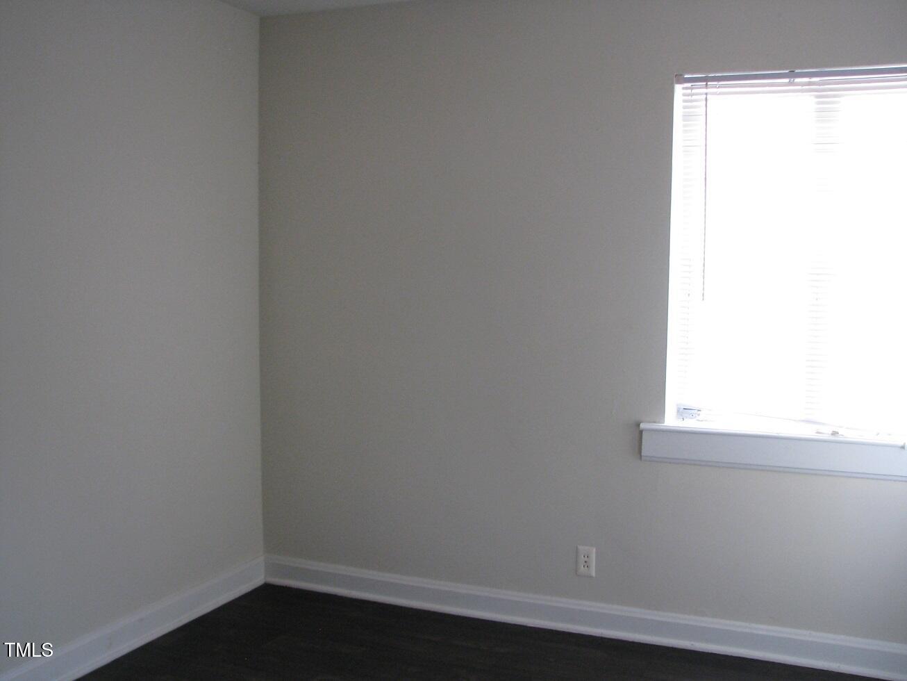 3514 South Alston Avenue Durham, NC 27713 - Photo 2 of 14 a small space with a window
