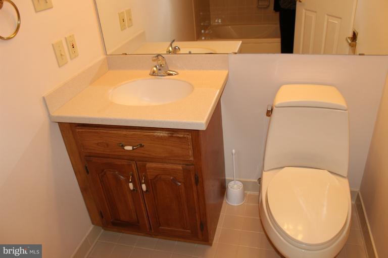 17617 Norwood Road Sandy Spring, MD 20860 - Photo 24 of 30 Guest bath