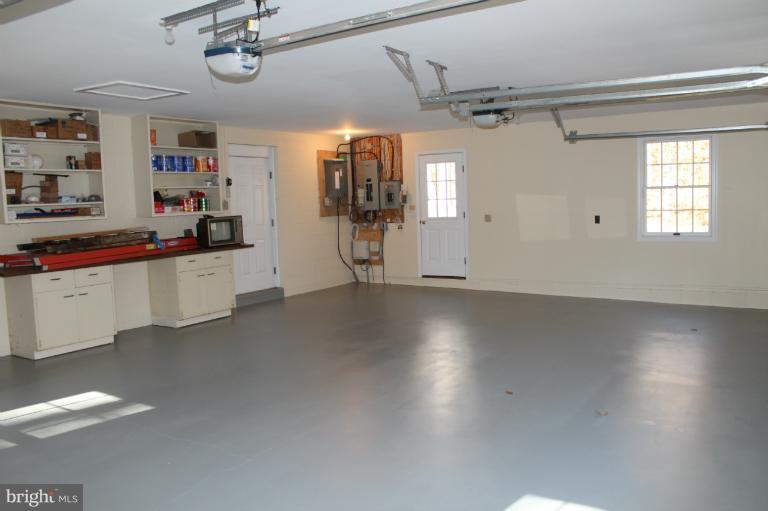 17617 Norwood Road Sandy Spring, MD 20860 - Photo 7 of 30 Oversized two car garage