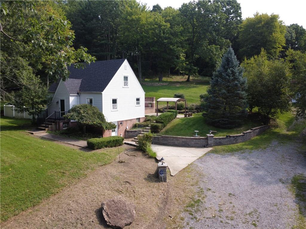 809 Franklin Road Mars, PA 16046 - Photo 1 of 30 Gallery Image 1